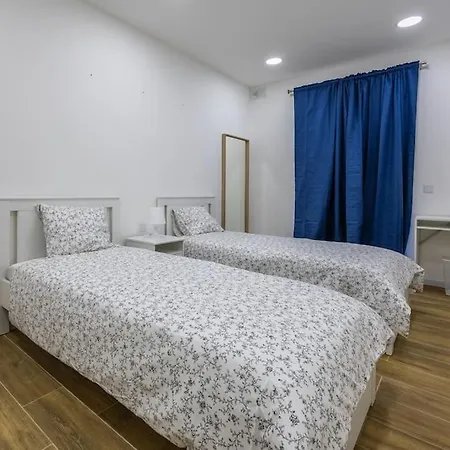 2 Bedroom Apt 11 Lejlighed *